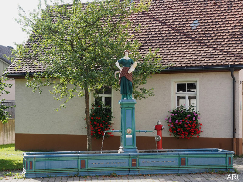 Brunnen von 1835 Ecke Baarstraße/ Brunnenstraße